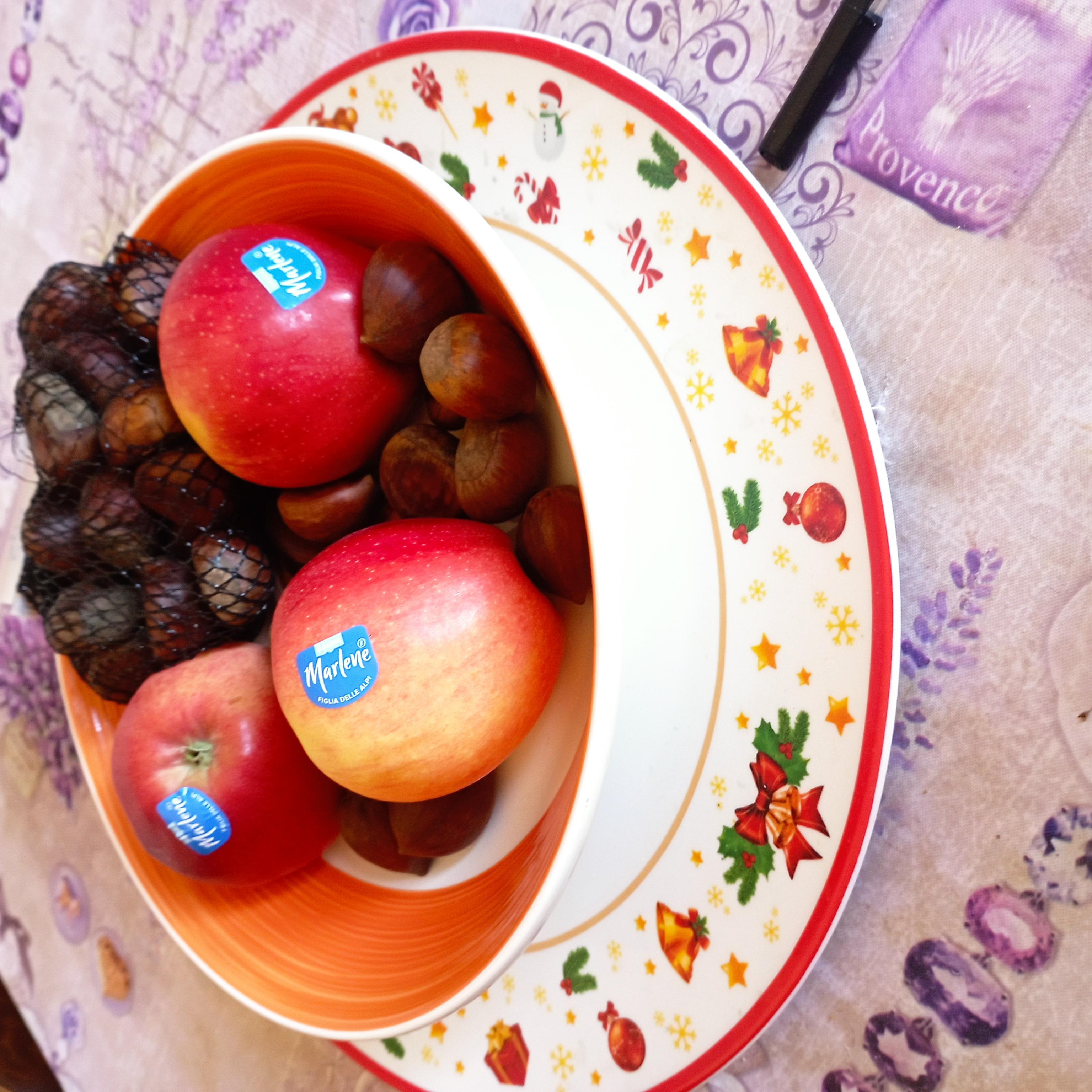 Autunno di mele e castagne