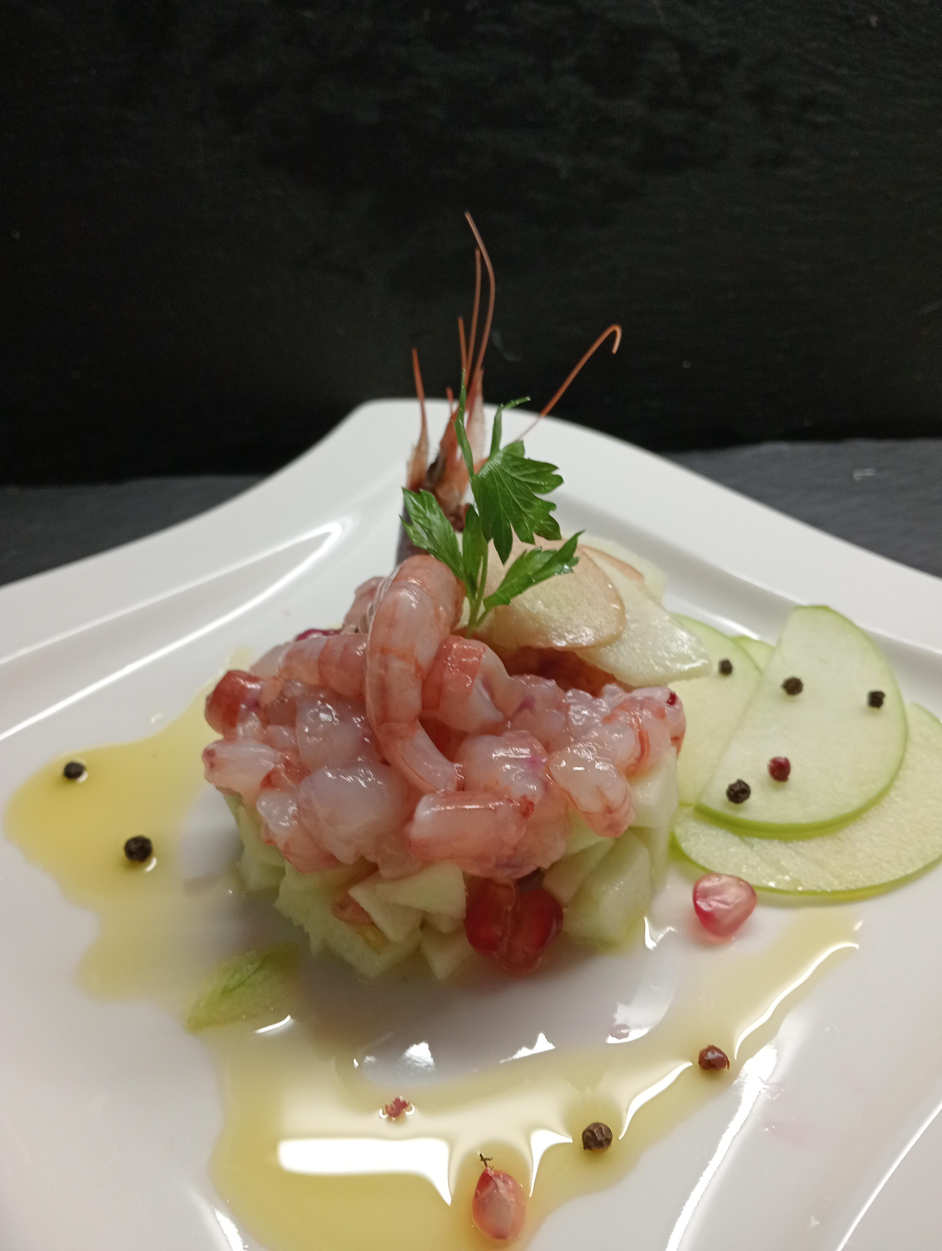 Crudite' di gambero rosso su tartare di mele Granny Smith