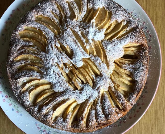Torta di mele e cioccolato