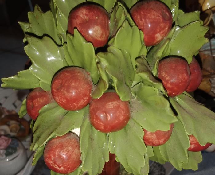 L, ALBERO DELLE MELE MAGICHE